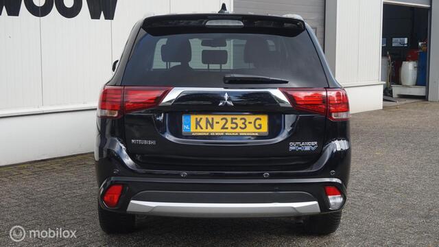 Mitsubishi OUTLANDER 2.0 PHEV Executive Edition | van 1e Eigenaar | Dealeronderhouden