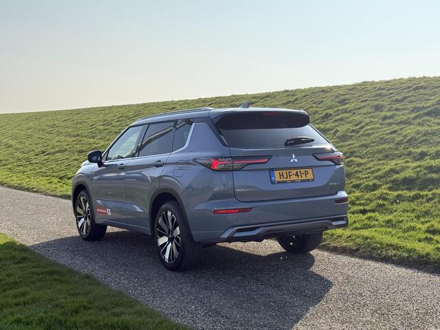 Mitsubishi OUTLANDER 2.4 PHEV Instyle Yamaha |ACC | Pano