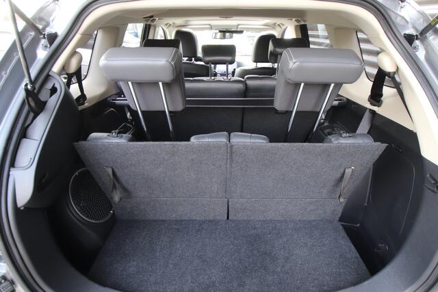 Mitsubishi OUTLANDER 2.0 2WD Limited+ Automaat 7 zitter