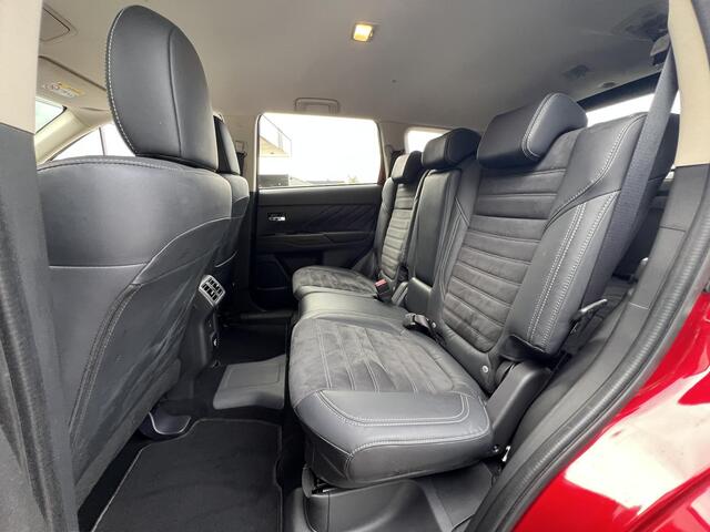 Mitsubishi OUTLANDER 2.4 PHEV Intense | Cruise Control | Navigatie | Carplay |