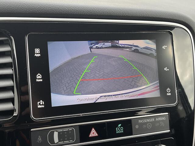 Mitsubishi OUTLANDER 2.4 PHEV Automaat Intense / 1500 kg trekgewicht / Plug-in / Keyless / Apple carplay & Android auto / Climate control / Cruise control