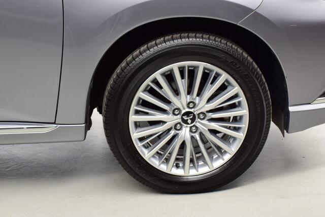 Mitsubishi OUTLANDER 2.4 PHEV Instyle Leder Schuifdak 1e Eig. NL auto ACC, Trekhaak, Privacy glas, keyless entry en start, leder bekleding, powersound syst, elec verstelbare stoel, stuurverw, park ass, 360 camera, cruisecamera achter, schakel paddles