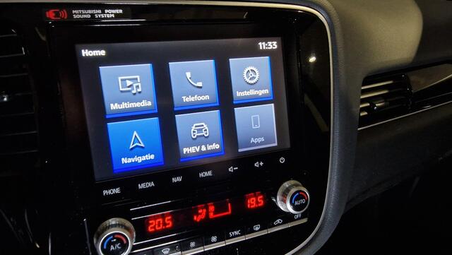 Mitsubishi OUTLANDER 2.4 PHEV Intense+ | Schuifdak | Trekhaak | Navigatie | Apple Carplay/Android Auto |