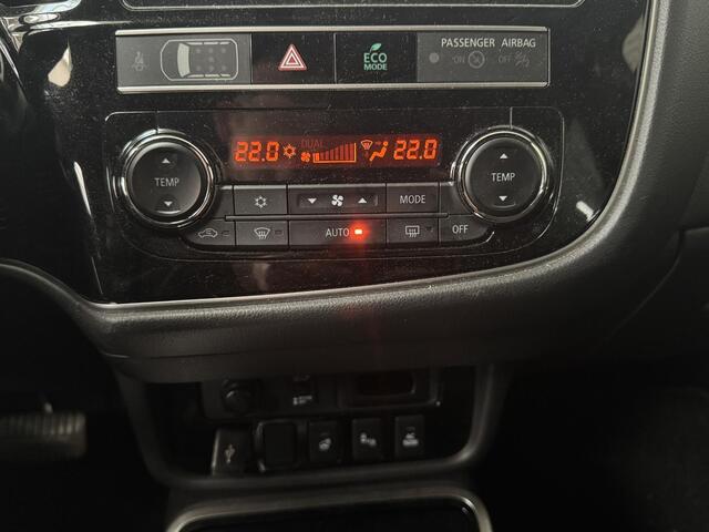 Mitsubishi OUTLANDER 2.4 PHEV Instyle | Navigatie | 360 Camera | Stoelverwarming | Trekhaak |