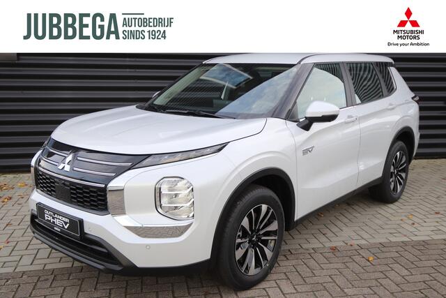 Mitsubishi OUTLANDER 2.4 PHEV Pure Rijklaarprijs nu ¤ 47.989,- Nieuw! Uit voorraad leverbaar & tijdelijk ¤ 4.000,- korting!