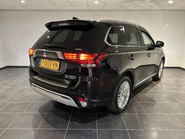 Mitsubishi OUTLANDER 2.4 PHEV Instyle | Apple Carplay/Android Auto | Trekhaak | Leder