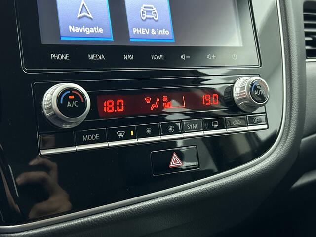 Mitsubishi OUTLANDER 2.4 PHEV Intense | WORDT VERWACHT | 18" Lichtmetaal | Camera achter | Navigatie | Leder/Alcantara