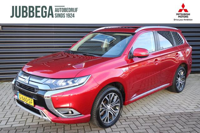 Mitsubishi OUTLANDER 2.4 PHEV Intense+ Opendak, trekhaak, E.Achterklep, Red Diamond