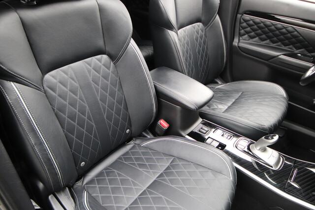 Mitsubishi OUTLANDER 2.4 PHEV Instyle Opendak, Adaptive cr, Trekhaak, Leder, Dealer O.H.