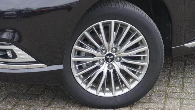 Mitsubishi OUTLANDER 2.4 PHEV Intense+ Automaat | Trekhaak