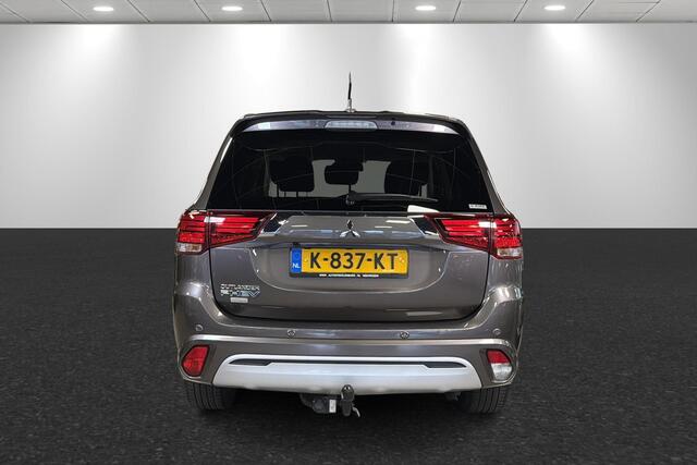 Mitsubishi OUTLANDER 2.4 PHEV Intense+ Trekhaak