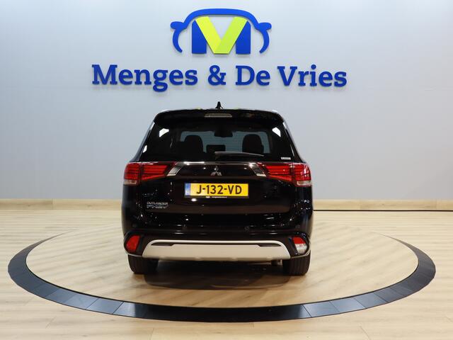 Mitsubishi OUTLANDER 2.4 PHEV Intense+ Airco ECC | Panorama | 360 Camera | Apple Carplay | Cruise Control | Isofix | NAP