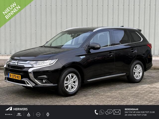 Mitsubishi OUTLANDER 2.4 PHEV Pure / Apple CarPlay/Android Auto / Achteruitrijcamera / Stoelverwarming / Climate Control / Keyless Entry&Start / DAB /