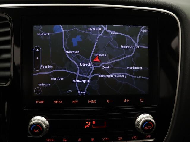 Mitsubishi OUTLANDER 225pk PHEV Intense Automaat Camera | Cruise | Navi | Stoelverw.