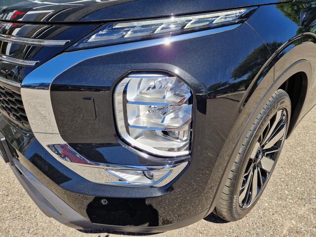 Mitsubishi OUTLANDER 2.4i PHEV First Edition ( meerdere kleuren op voorraad )