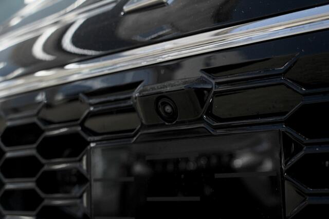 Mitsubishi OUTLANDER 2.4 PHEV Instyle