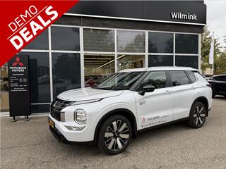 mitsubishi-outlander-2.4-phev-first