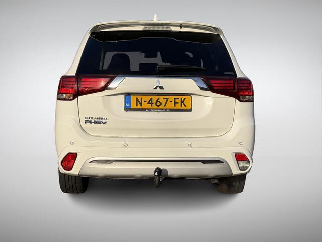 Mitsubishi OUTLANDER 2.4 PHEV Intense