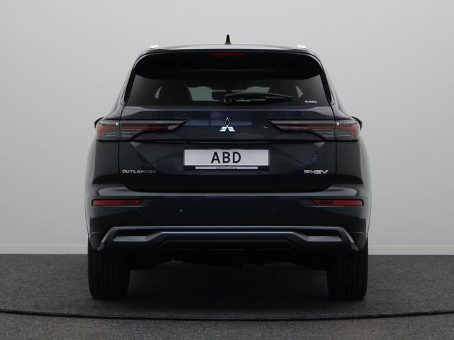 Mitsubishi OUTLANDER Instyle+ 2.4 Plug-in Hybride | Adaptive Cruise Control (ACC) | Blind Spot Warning (BSW) | Head-up Display