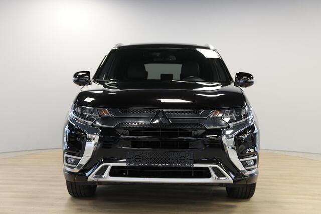 Mitsubishi OUTLANDER 2.4 PHEV Intense+ | Stoel & Stuurverwarming | Cruise | Trekhaak
