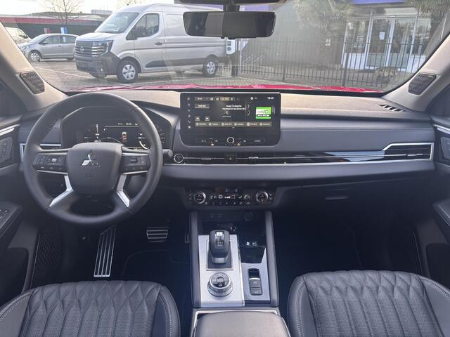 Mitsubishi OUTLANDER 2.4 PHEV Instyle