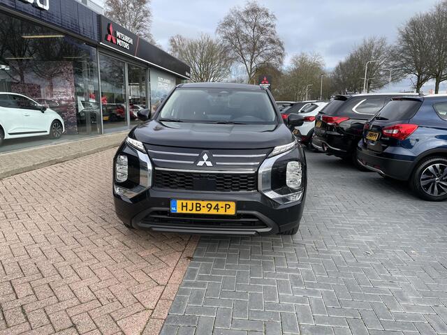 Mitsubishi OUTLANDER 2.4 PHEV Intense | Adaptieve Cruise Control | Navigatie | FABRIEKSGARANTIE TOT 03-2033!