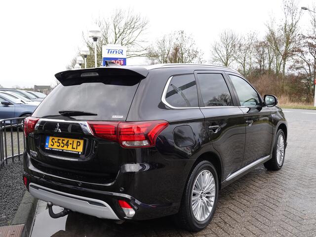 Mitsubishi OUTLANDER 2.4 PHEV Intense+ VOL LEER | SCHUIFDAK | TREKH. | ACC | NAVI