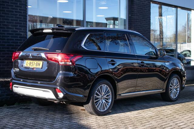 Mitsubishi OUTLANDER 2.4 PHEV Intense | Apple carplay/Android auto | Keyless | Led verlichting |