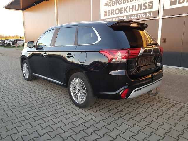 Mitsubishi OUTLANDER 2.4 PHEV Intense