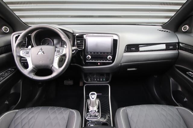 Mitsubishi OUTLANDER 2.4 PHEV Instyle Opendak, A.Cruise, Dealer O.H. Trekhaak