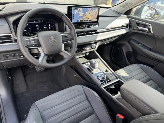 Mitsubishi OUTLANDER 2.4 PHEV First Edition