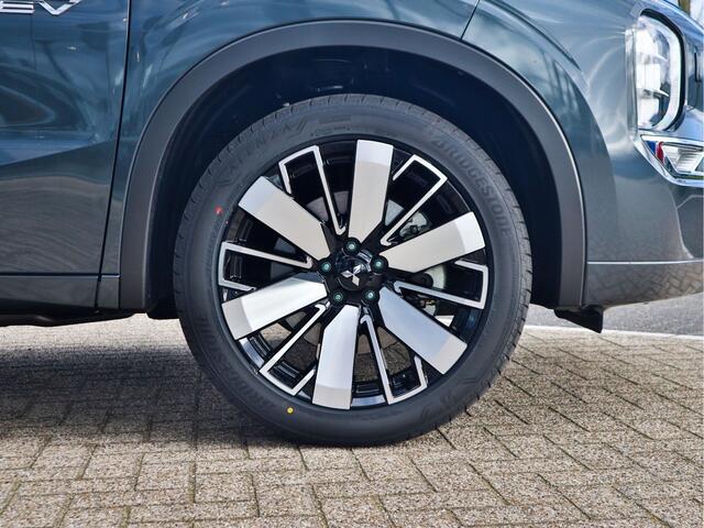 Mitsubishi OUTLANDER 2.4 PHEV Instyle | Nieuw uit voorraad leverbaar! | Top model I 8 jaar garantie !
