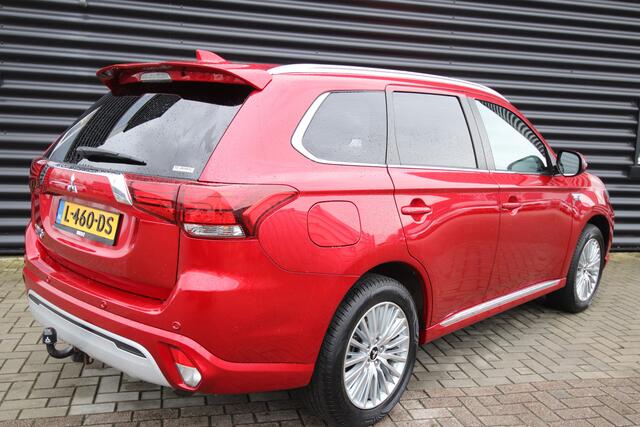 Mitsubishi OUTLANDER 2.4 PHEV Intense+ Opendak, E.achterklep, Trekhaak, Dealer O.H.
