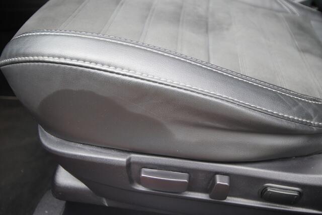 Mitsubishi OUTLANDER 2.4 PHEV Intense+ Opendak, E.achterklep, Trekhaak, Dealer O.H.