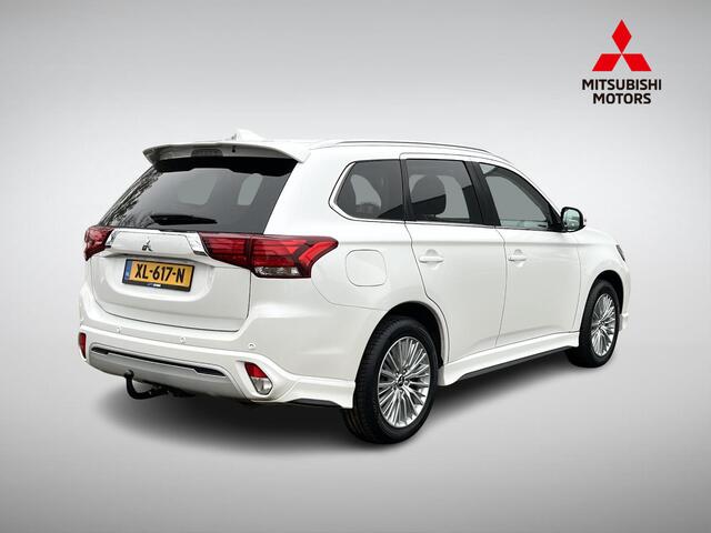 Mitsubishi OUTLANDER 2.4 PHEV Intense+ incl. Trekhaak!