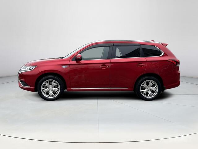 Mitsubishi OUTLANDER 2.4 PHEV Intense+ | Trekhaak| Apple carplay| Achteruitrijcamera| Navigatie| Ledkoplampen|