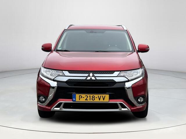Mitsubishi OUTLANDER 2.4 PHEV Intense+ | Trekhaak| Apple carplay| Achteruitrijcamera| Navigatie| Ledkoplampen|