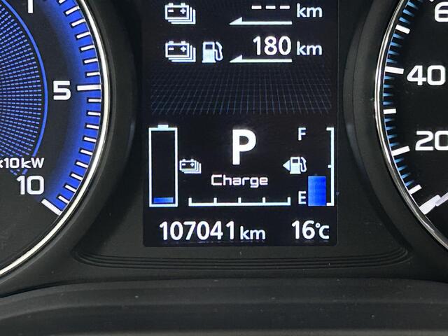 Mitsubishi OUTLANDER 2.4 PHEV Intense TREKHAAK | NAVIGATIE | ACHTERUITRIJCAMERA