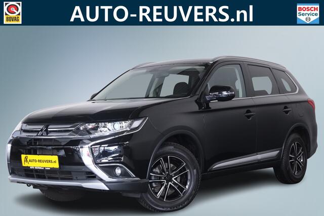 Mitsubishi OUTLANDER 2.0 / CarPlay / Trekhaak / Cam / 4s Band