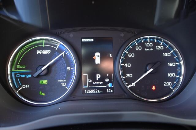 Mitsubishi OUTLANDER 2.4 PHEV S-EDITION Schuifdak