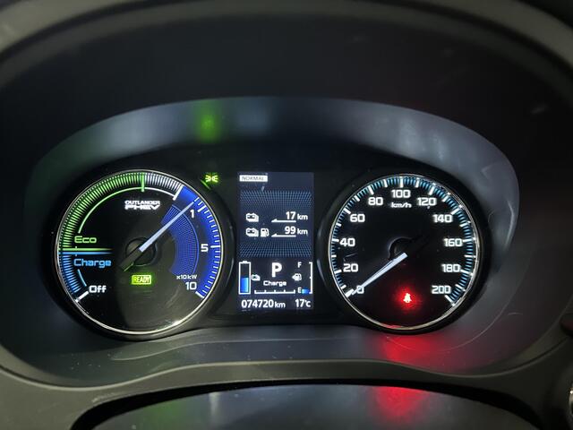 Mitsubishi OUTLANDER 2.4 PHEV Pure+ | Apple Carplay/Android Auto | Trekhaak | Achteruitrijcamera |