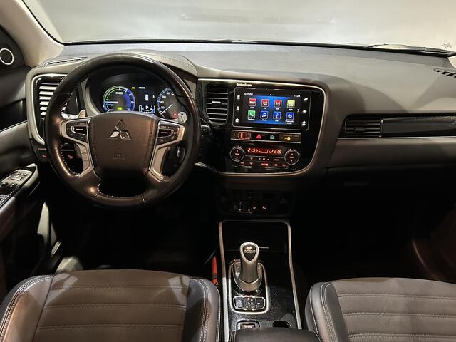 Mitsubishi OUTLANDER 2.4 PHEV Intense+ | Apple Carplay/Android Auto | Panoramadak | Trekhaak |