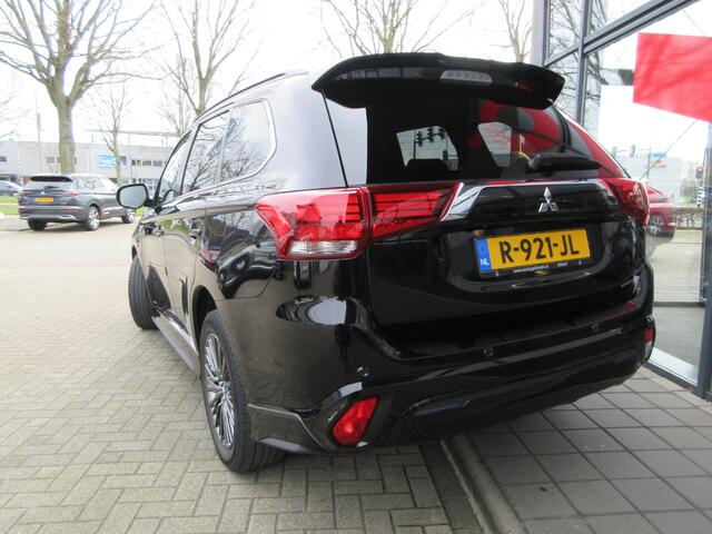 Mitsubishi OUTLANDER 2.4 PHEV S-Edition | 240 PK | 4WD | 51.121 KM NAP | AUTOMAAT | TREKHAAK | DEALER ONDERHOUDEN | 1.500 KG TREKGEWICHT |