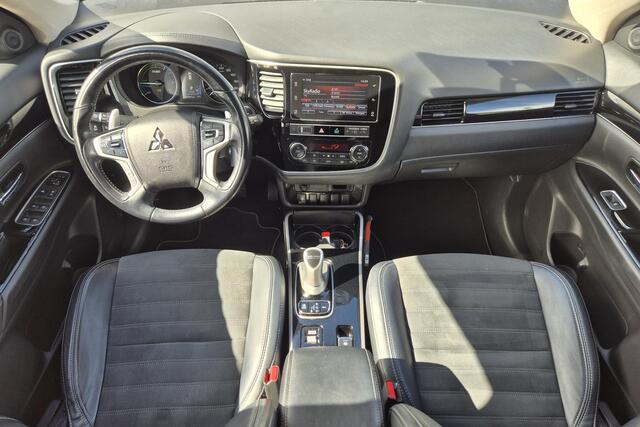 Mitsubishi OUTLANDER 2.4 PHEV Intense Trekhaak