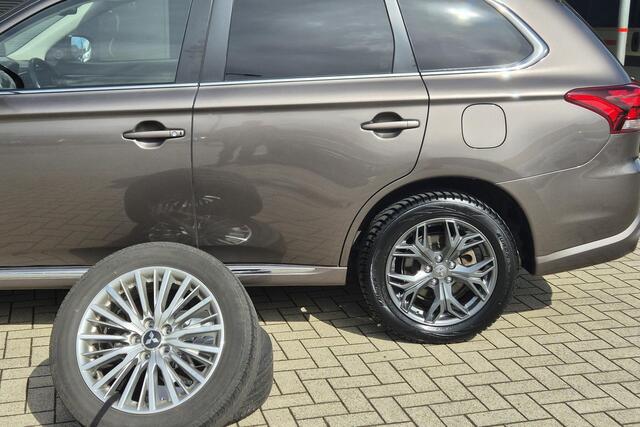 Mitsubishi OUTLANDER 2.4 PHEV Intense Trekhaak