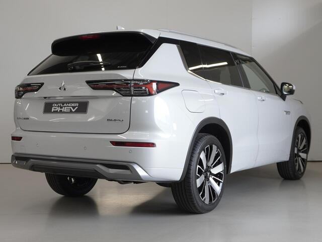 Mitsubishi OUTLANDER 2.4 PHEV Instyle | Uit voorraad leverbaar | Full options | 8 jaar garantie
