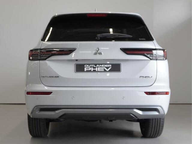 Mitsubishi OUTLANDER 2.4 PHEV Instyle | Uit voorraad leverbaar | Full options | 8 jaar garantie