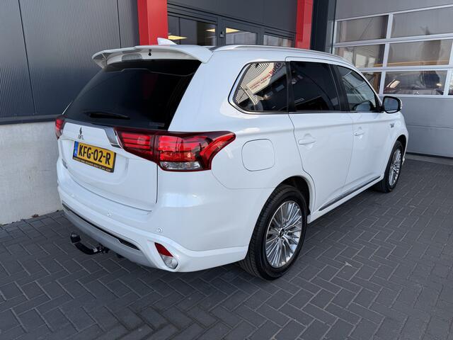 Mitsubishi OUTLANDER 2.4 PHEV Instyle Diamand Edition 360º CAMERA/LEDER VOL!/DODE HOEK DET./TREKHAAK/ACC/ETC,!