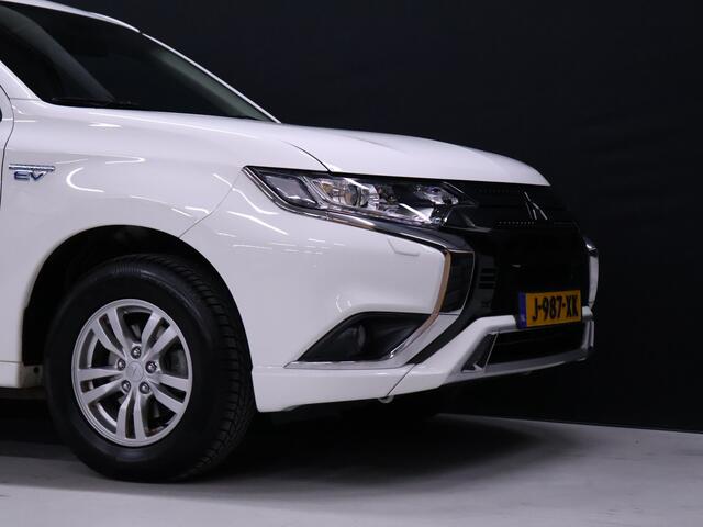 Mitsubishi OUTLANDER 2.4 PHEV Pure [STOELVERWARMING,ACHTERUITRIJCAMERA, CRUISE CONTROL, PARKEERSENSOREN V+A, MULTIFUNCTIONEEL STUUR]