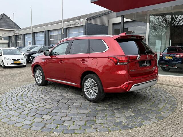 Mitsubishi OUTLANDER 2.4 PHEV Instyle